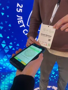 Проход по QR-коду на бейдже